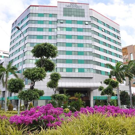 Tang Dynasty Hotel Kota Kinabalu Buitenkant foto