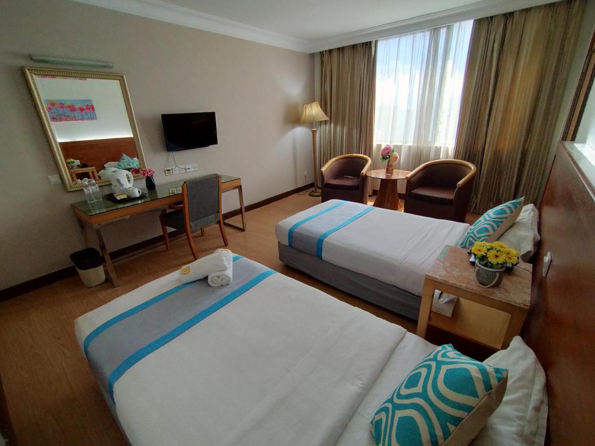 Tang Dynasty Hotel Kota Kinabalu Buitenkant foto